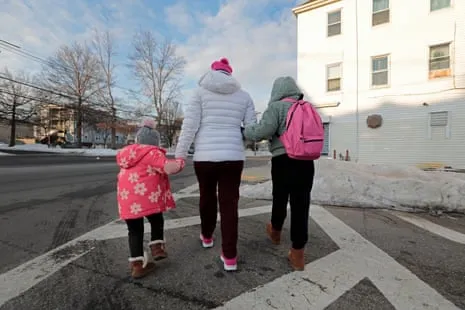 Courts Decide Against White House on Removing Central American Children and Venezuelans